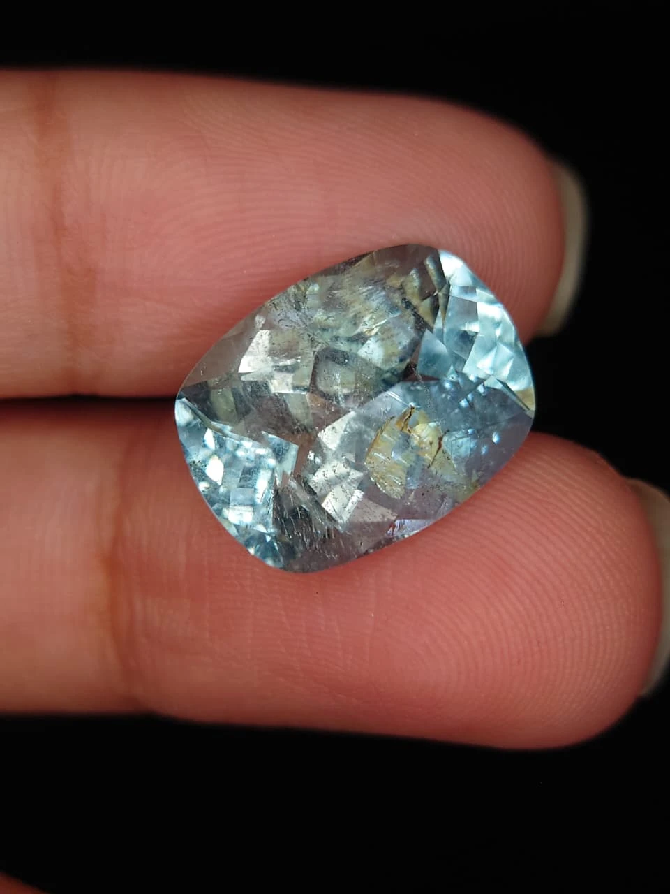 9.4ct Natural Medium Blue Aquamarine from Nigeria — view 5